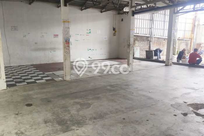 Gudang bagus disewakan di Antapani Bandung dengan LB 500m2 harga sewa terbaik Gudang bagus disewakan di Antapani Bandung dengan LB 500m2 harga sewa terbaik
