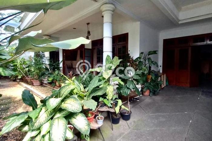 Hunian Mewah Dijual LT 525m2 di Kebayoran Baru, Jakarta Selatan Hunian Mewah Dijual LT 525m2 di Kebayoran Baru, Jakarta Selatan