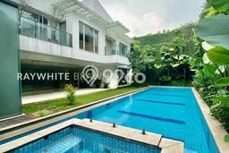 Hunian Elit LB 860m2 Siap Huni Desain Elegan di Patal Senayan, Jakarta Selatan Hunian Elit LB 860m2 Siap Huni Desain Elegan di Patal Senayan, Jakarta Selatan