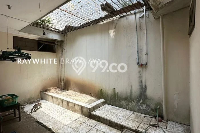 Hunian Mewah LB 150m2 Siap Pakai Desain Elegan di Pondok Indah, Jakarta Selatan Hunian Mewah LB 150m2 Siap Pakai Desain Elegan di Pondok Indah, Jakarta Selatan