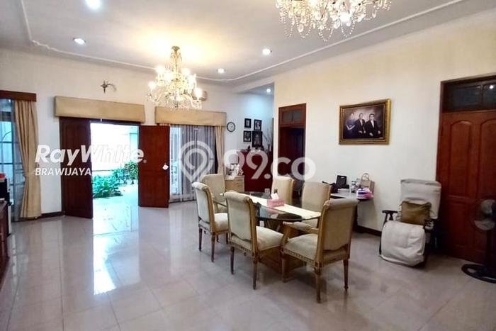 Hunian Mewah Dijual LT 525m2 di Kebayoran Baru, Jakarta Selatan Hunian Mewah Dijual LT 525m2 di Kebayoran Baru, Jakarta Selatan