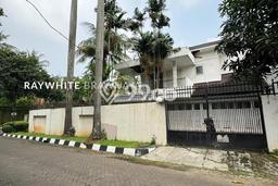 For Sale! Premium House LT 781m2 Desain Elegan di Antasari For Sale! Premium House LT 781m2 Desain Elegan di Antasari