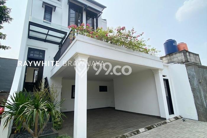 For Sale Rumah Mewah Exclusive di Jagakarsa, Jakarta Selatan For Sale Rumah Mewah Exclusive di Jagakarsa, Jakarta Selatan