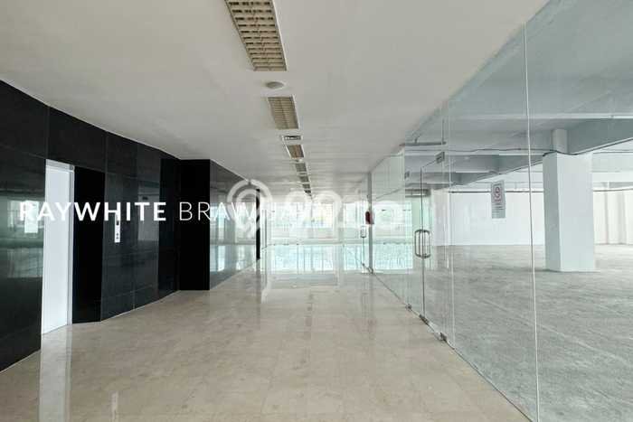 Kantor Premium Kawasan Bendungan Hilir, Luas 7600m², Akses Utama, Berkembang Kantor Premium Kawasan Bendungan Hilir, Luas 7600m², Akses Utama, Berkembang