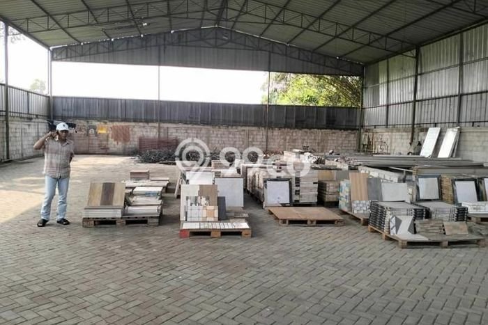 Gudang Paling Dicari LB 1000m2 Dijual di Sindang Jaya Gudang Paling Dicari LB 1000m2 Dijual di Sindang Jaya
