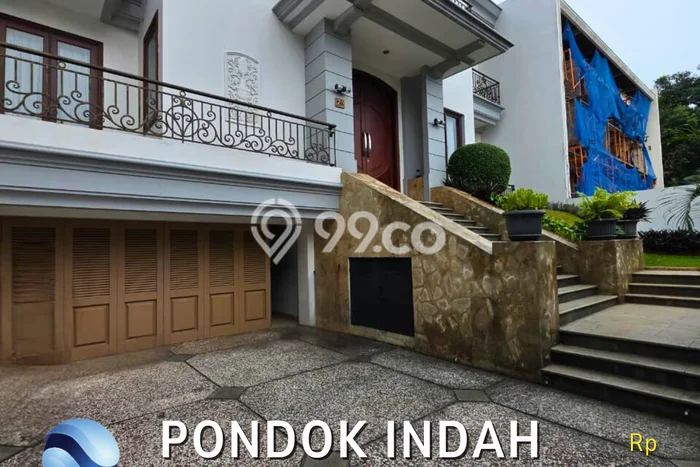 Rumah Elit Akses Strategis di Jakarta Selatan Semi Furnished Rumah Elit Akses Strategis di Jakarta Selatan Semi Furnished