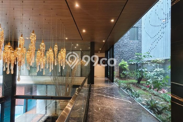 For Sale! Luxury House LT 600m2 Desain Modern di Pantai Indah Kapuk For Sale! Luxury House LT 600m2 Desain Modern di Pantai Indah Kapuk