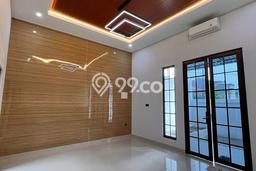 Rumah Luxury Modern Siap Huni di Taman Surya Jakarta Barat Rumah Luxury Modern Siap Huni di Taman Surya Jakarta Barat