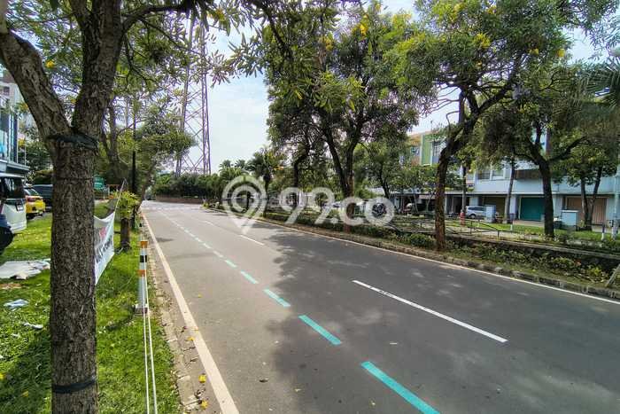 Ruko Dijual di Tangerang LT 200m2 & LB 600m2 Lokasi Terbaik! Ruko Dijual di Tangerang LT 200m2 & LB 600m2 Lokasi Terbaik!