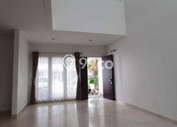 Rumah Mewah Siap Huni LT 144m2 di Karang Tengah, Tangerang Rumah Mewah Siap Huni LT 144m2 di Karang Tengah, Tangerang