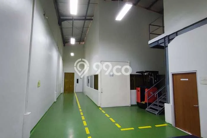 Area Strategis! Disewakan Gudang Lokasi Karawaci, Tangerang Cocok untuk Bisnis Area Strategis! Disewakan Gudang Lokasi Karawaci, Tangerang Cocok untuk Bisnis