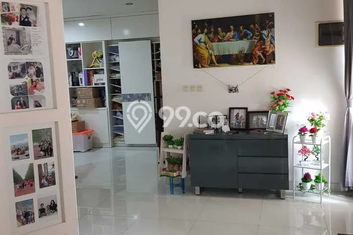 Dijual Rumah Premium dengan Fasilitas Sekitar Lengkap di Cipondoh, Tangerang Dijual Rumah Premium dengan Fasilitas Sekitar Lengkap di Cipondoh, Tangerang