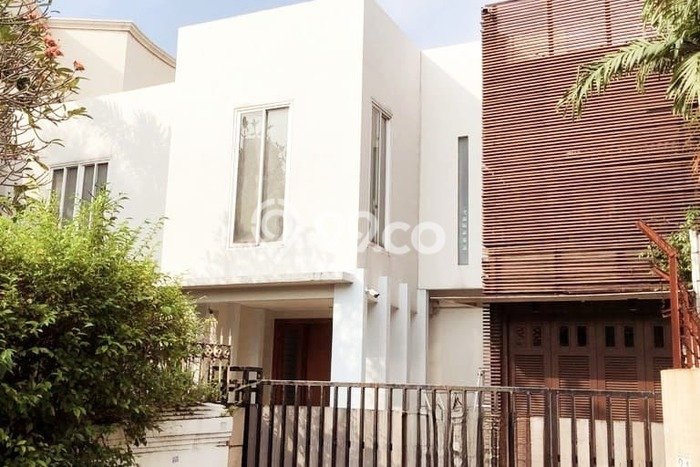 For Sale! Premium House LT 358m2 Desain Elegan di SCBD For Sale! Premium House LT 358m2 Desain Elegan di SCBD