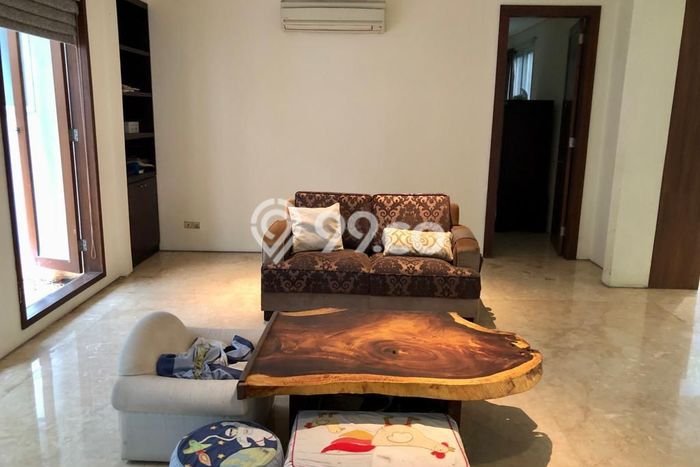 For Sale! Premium House LT 358m2 Desain Elegan di SCBD For Sale! Premium House LT 358m2 Desain Elegan di SCBD