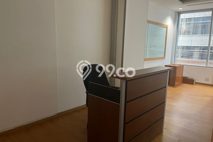 Disewakan Kantor komersial di Kebayoran Baru luas bangunan 300m2 Disewakan Kantor komersial di Kebayoran Baru luas bangunan 300m2