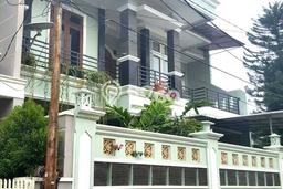 Dijual Rumah Premium dengan Fasilitas Sekitar Komplit di Duren Sawit, Jakarta Timur Dijual Rumah Premium dengan Fasilitas Sekitar Komplit di Duren Sawit, Jakarta Timur