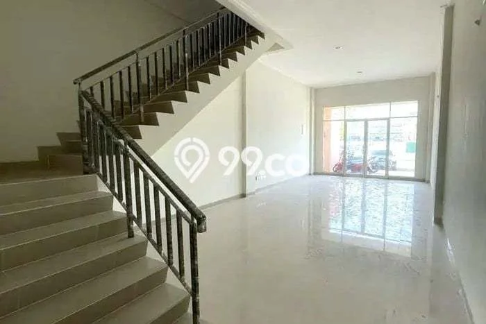 FOR RENT! Ruko di Pantai Indah Kapuk Cocok untuk Bisnis 135m2 FOR RENT! Ruko di Pantai Indah Kapuk Cocok untuk Bisnis 135m2