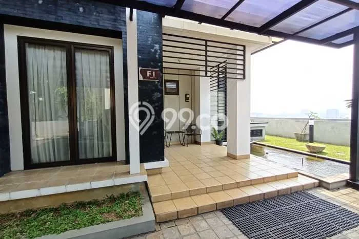 HUNIAN PILIHAN! Rumah di Thamrin, 2 KM, Area Strategis, Luas 300m² Bangunan 300m² HUNIAN PILIHAN! Rumah di Thamrin, 2 KM, Area Strategis, Luas 300m² Bangunan 300m²