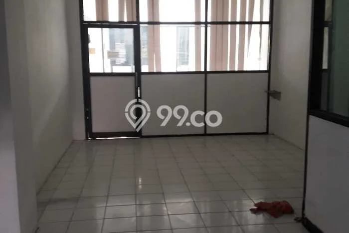 Ruko Bagus Dijual LB 240m2 Lokasi Strategis Jakarta Timur Area Cocok untuk Bisnis Ruko Bagus Dijual LB 240m2 Lokasi Strategis Jakarta Timur Area Cocok untuk Bisnis