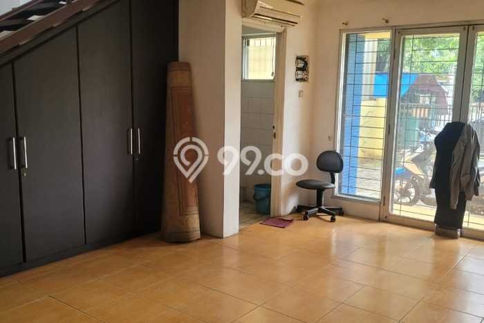 Unit Gudang Dijual di BSD Tangerang Selatan Luas Bangunan 369m2 Unit Gudang Dijual di BSD Tangerang Selatan Luas Bangunan 369m2