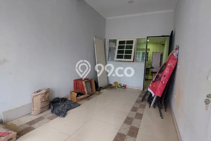 Rumah sewa siap pakai 5 Kamar Tidur di BSD Giri Loka, Tangerang Rumah sewa siap pakai 5 Kamar Tidur di BSD Giri Loka, Tangerang