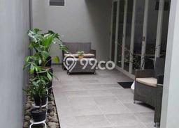 Rumah Luxury Modern Siap Huni di Bintaro Tangerang Selatan Rumah Luxury Modern Siap Huni di Bintaro Tangerang Selatan