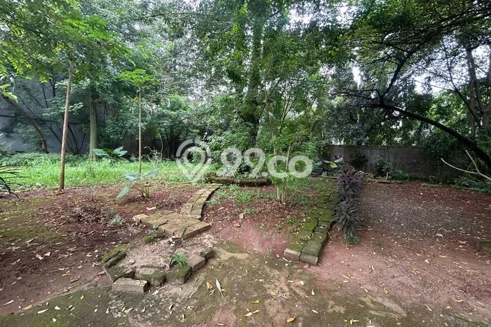 Tanah Dijual di Tangerang Selatan Seluas 800m2 Strategis Tanah Dijual di Tangerang Selatan Seluas 800m2 Strategis