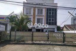 Ruko Dijual di Jakarta Selatan LT 336m2 & LB 1200m2 Lokasi Terbaik! Ruko Dijual di Jakarta Selatan LT 336m2 & LB 1200m2 Lokasi Terbaik!