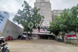Hotel di , Luas 1800m2m², Posisi Mainroad Hotel di , Luas 1800m2m², Posisi Mainroad