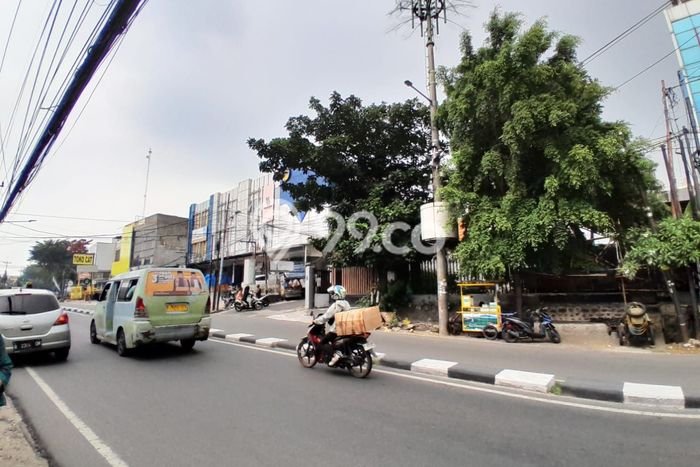 Kantor Dijual di Kebayoran Lama LT 346m2, LB 1200m2 untuk Investasi Kantor Dijual di Kebayoran Lama LT 346m2, LB 1200m2 untuk Investasi