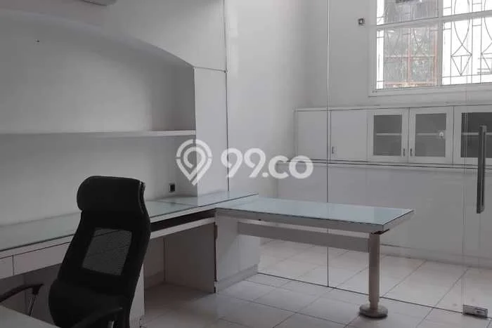 Rumah sewa siap huni 3 Kamar Tidur di Pantai Indah Kapuk, Jakarta Utara Rumah sewa siap huni 3 Kamar Tidur di Pantai Indah Kapuk, Jakarta Utara