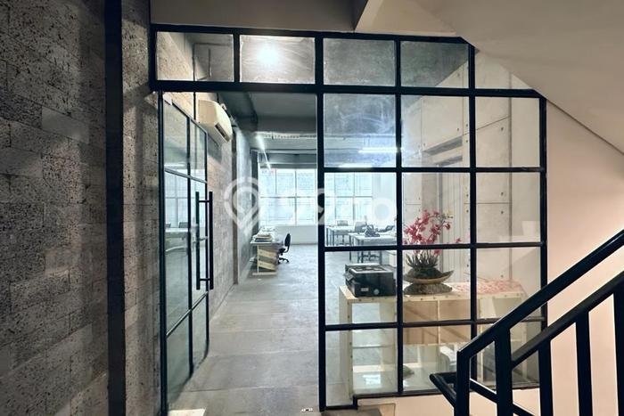 Dijual! Ruko di Pantai Indah Kapuk Jakarta Utara LT 75m2 / LB 450m2 Kawasan Strategis Dijual! Ruko di Pantai Indah Kapuk Jakarta Utara LT 75m2 / LB 450m2 Kawasan Strategis