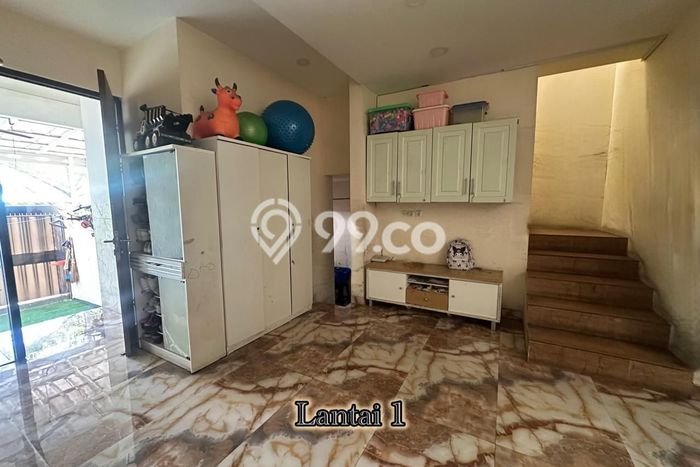 Jual Rumah Mewah Megah Dengan View Eksklusif di Muara Karang, Jakarta Utara Jual Rumah Mewah Megah Dengan View Eksklusif di Muara Karang, Jakarta Utara