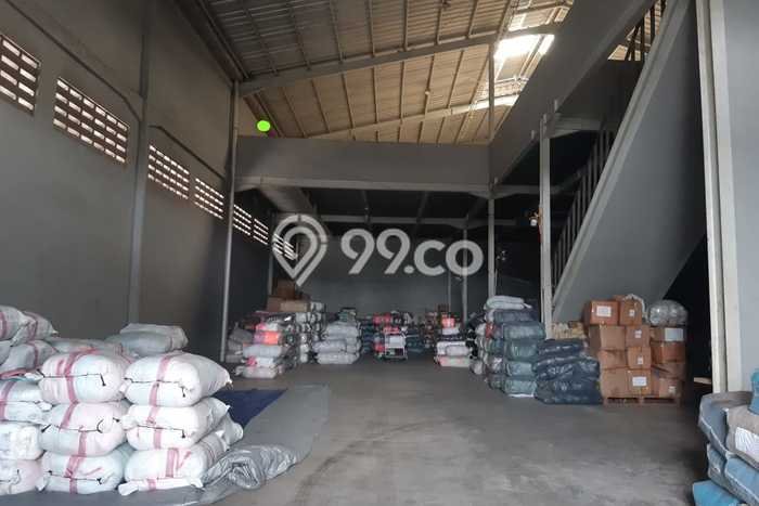 Gudang Disewakan Cepat di Cipondoh Tangerang LB 1400m2 Gudang Disewakan Cepat di Cipondoh Tangerang LB 1400m2