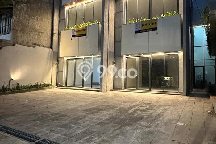 Disewakan Ruko di Pusat Kota Jakarta Selatan Ramai Strategis Disewakan Ruko di Pusat Kota Jakarta Selatan Ramai Strategis