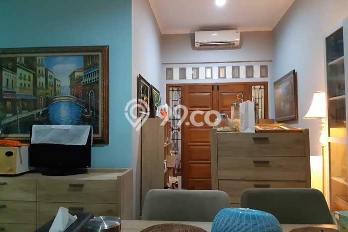 Rumah Mewah LB 150m2 Siap Pakai Desain Elegan di Bangka, Jakarta Selatan Rumah Mewah LB 150m2 Siap Pakai Desain Elegan di Bangka, Jakarta Selatan
