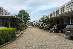 Rumah Modern 2 KT di Green Lake City Jakarta Barat Rumah Modern 2 KT di Green Lake City Jakarta Barat