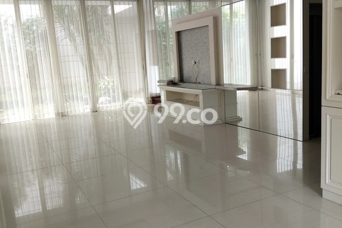 Rumah Cantik Siap Huni Di Sambikerep Luas 300m2 Aman Rumah Cantik Siap Huni Di Sambikerep Luas 300m2 Aman