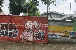 Disewakan Gudang di Pusat Kota Surabaya Ramai Strategis Disewakan Gudang di Pusat Kota Surabaya Ramai Strategis
