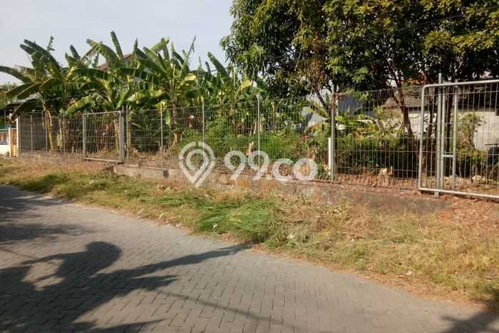 Kavling Tanah di Kebomas Dijual Luas 600m2 Legalitas - Kavling Tanah di Kebomas Dijual Luas 600m2 Legalitas -