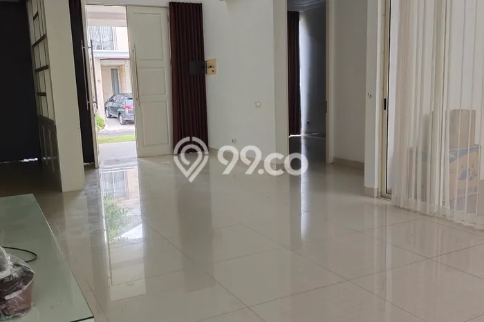 Rumah Cantik Siap Huni Di Sambikerep Luas 300m2 Aman Rumah Cantik Siap Huni Di Sambikerep Luas 300m2 Aman