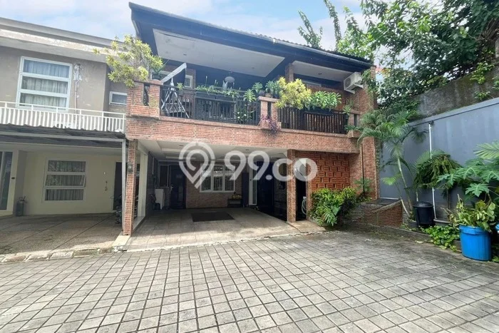 Ready to Use! Luxury House LT 200m2 Desain Modern di Pondok Labu Ready to Use! Luxury House LT 200m2 Desain Modern di Pondok Labu