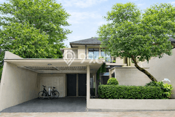 Dijual Rumah Mewah Elegan Dengan View Cantik di Lebak Bulus, Jakarta Selatan Dijual Rumah Mewah Elegan Dengan View Cantik di Lebak Bulus, Jakarta Selatan