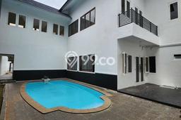 Ready to Use! Luxury House LT 467m2 Desain Modern di Kemang Ready to Use! Luxury House LT 467m2 Desain Modern di Kemang