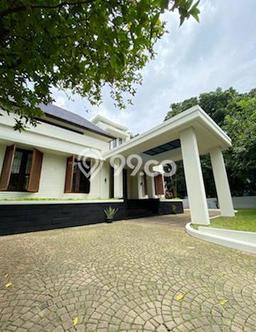 For Sale! Luxury House LT 819m2 Desain Modern di Pondok Indah For Sale! Luxury House LT 819m2 Desain Modern di Pondok Indah