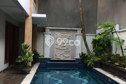 Hunian Mewah LB 400m2 Siap Pakai Desain Elegan di Pondok Indah, Jakarta Selatan Hunian Mewah LB 400m2 Siap Pakai Desain Elegan di Pondok Indah, Jakarta Selatan