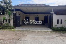 For Sale Rumah 4 Kamar Lokasi Strategis Bagus dan Strategis di Tajinan For Sale Rumah 4 Kamar Lokasi Strategis Bagus dan Strategis di Tajinan