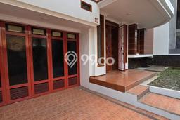 Rumah Elit Modern Tanpa Renovasi di mekar wangi Bandung Rumah Elit Modern Tanpa Renovasi di mekar wangi Bandung