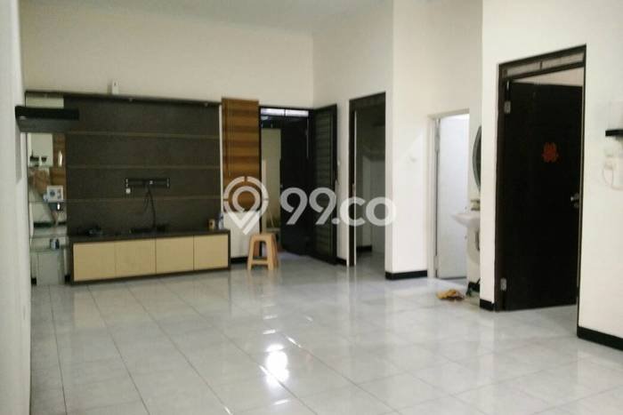 Dijual Hunian Rumah Terawat 2 Kamar di Taman Holis Indah, Bandung Dijual Hunian Rumah Terawat 2 Kamar di Taman Holis Indah, Bandung