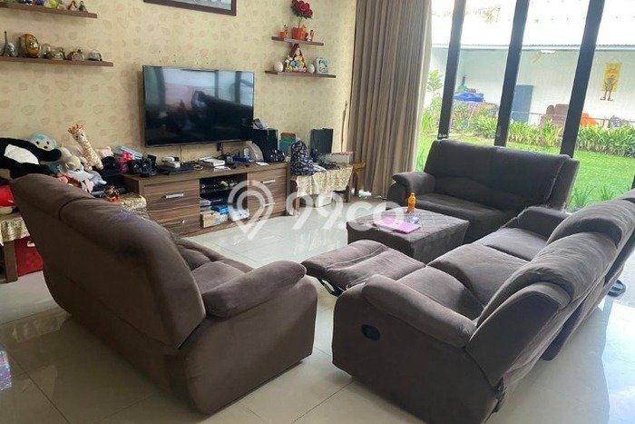 Jual Rumah Luas Megah Dengan View Eksklusif di Cipaku, Bandung Jual Rumah Luas Megah Dengan View Eksklusif di Cipaku, Bandung